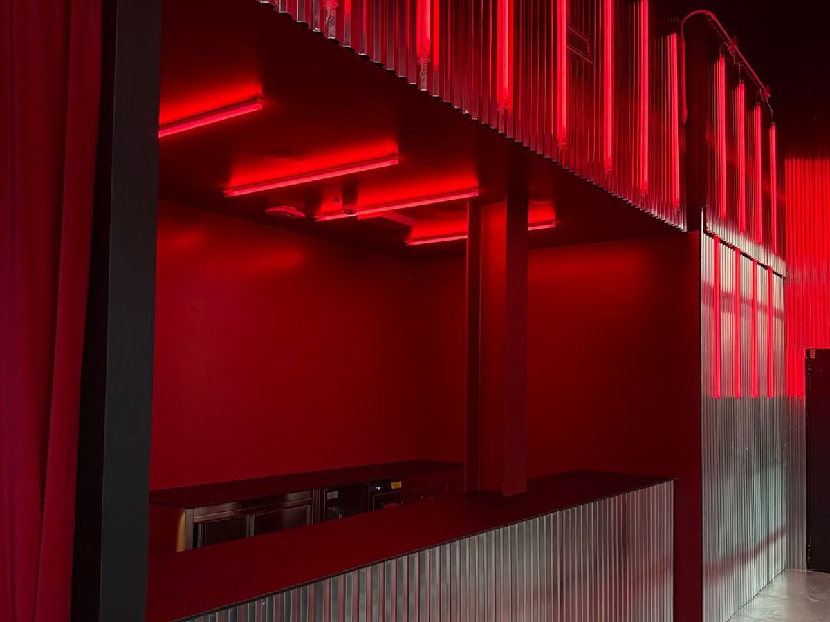 Department 184, Milano